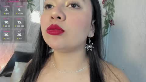 Mia Roux online show from November 10, 2025, 5:28 am