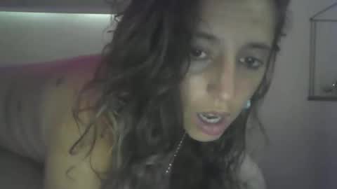 Mia online show from April 12, 2026, 5:18 pm