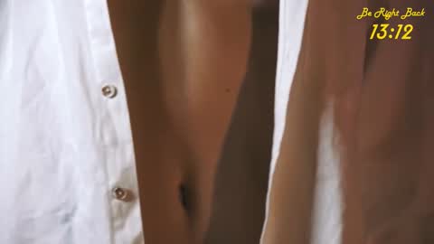 Mia online show from February 1, 2026, 9:52 am