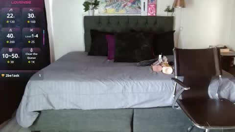 Snapshot of mia_velvet1 chatting on October 6, 2025, 2:03 pm MIA online show from October 6, 2025, 2:03 pm