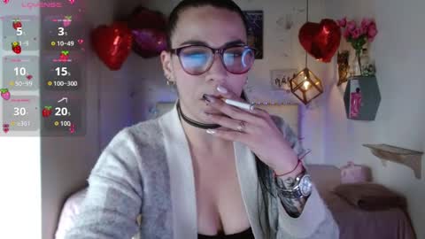 Snapshot of mia_velvet1 chatting on April 2, 2026, 12:14 pm MIA online show from April 2, 2026, 12:14 pm