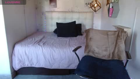 Snapshot of mia_velvet1 chatting on April 12, 2026, 1:38 pm MIA online show from April 12, 2026, 1:38 pm