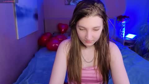 Mia online show from February 13, 2026, 10:33 am