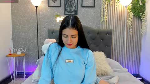 baby miaa online show from January 7, 2026, 1:24 pm