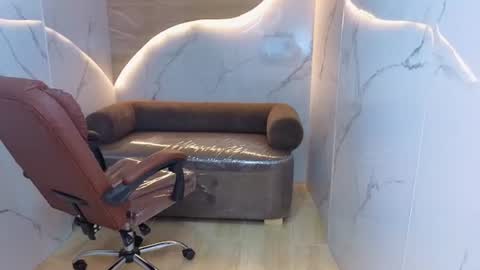 miaa_cn online show from July 1, 2026, 1:24 pm