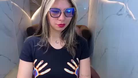 miaa_cn online show from July 14, 2026, 1:17 pm