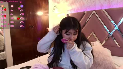 miaa_smiith1 online show from January 31, 2025, 12:07 pm