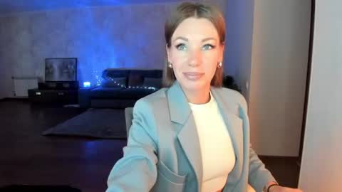 Snapshot of miababy14 chatting on June 29, 2026, 4:19 am Mia online show from June 29, 2026, 4:19 am