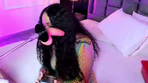 Snapshot of miablackrose chatting on July 29, 2026, 5:11 pm miablackrose online show from July 29, 2026, 5:11 pm