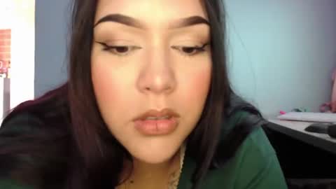miabrowns23 online show from July 24, 2026, 4:49 pm