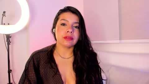 Snapshot of miadanielss chatting on February 22, 2026, 10:14 am IG Yojanagomez online show from February 22, 2026, 10:14 am