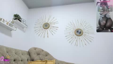 Miah Collins online show from April 15, 2026, 11:39 am