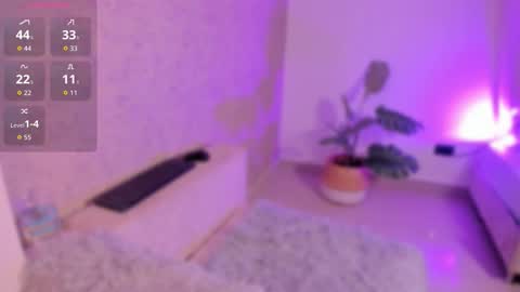 Miah online show from October 7, 2025, 8:39 pm