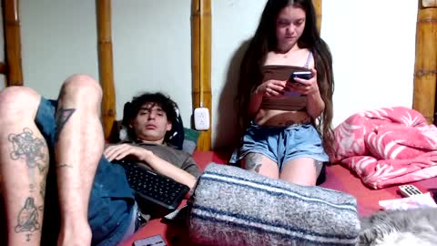 Mia  Sam online show from April 9, 2026, 6:19 am