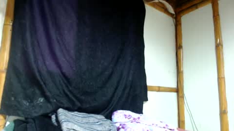 Snapshot of miahells chatting on June 15, 2026, 3:36 pm Mia Sam online show from June 15, 2026, 3:36 pm