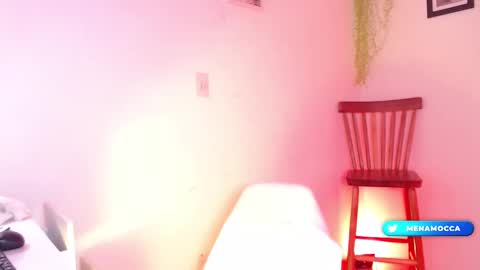 Mia online show from March 4, 2025, 9:07 am