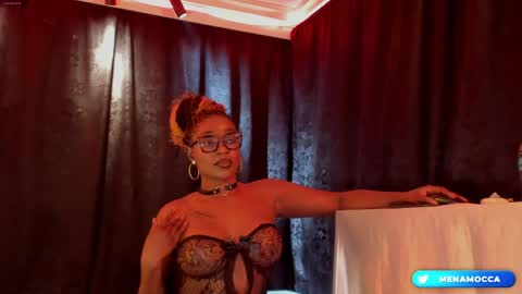 Mia online show from March 27, 2026, 12:16 am