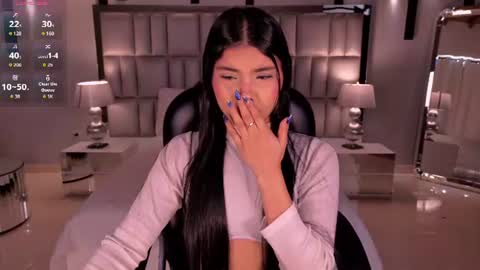 Snapshot of mialaurence_ chatting on June 28, 2026, 5:19 pm Call me Mia online show from June 28, 2026, 5:19 pm