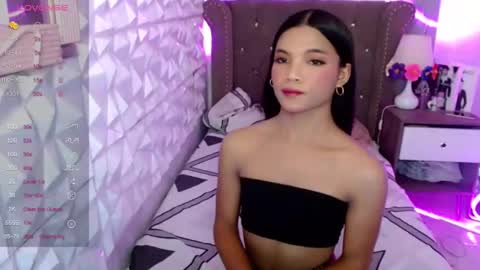 miamalkovax online show from June 5, 2026, 2:12 pm