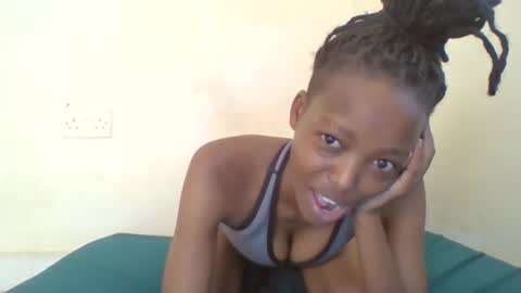 Snapshot of miami_muffin chatting on May 30, 2026, 6:32 am Muffin online show from May 30, 2026, 6:32 am