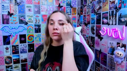 miamilas online show from March 25, 2026, 1:17 pm