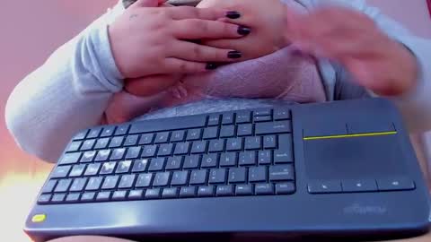 Snapshot of miamiller04 chatting on November 26, 2025, 12:55 am mia miller online show from November 26, 2025, 12:55 am