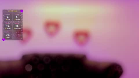 Snapshot of miamontoya chatting on February 19, 2025, 11:25 pm Mia -5 7001400 Follow online show from February 19, 2025, 11:25 pm