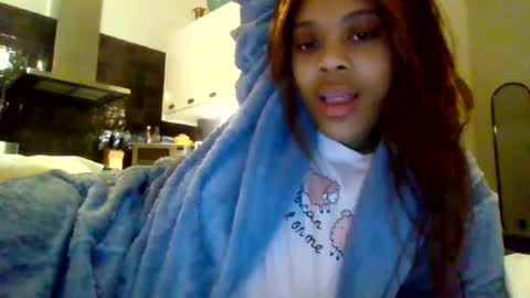 MiaMuffn online show from February 2, 2025, 1:02 am