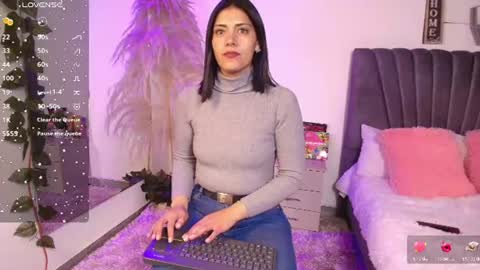 Snapshot of miaoconell chatting on June 21, 2026, 10:12 pm miaoconell online show from June 21, 2026, 10:12 pm
