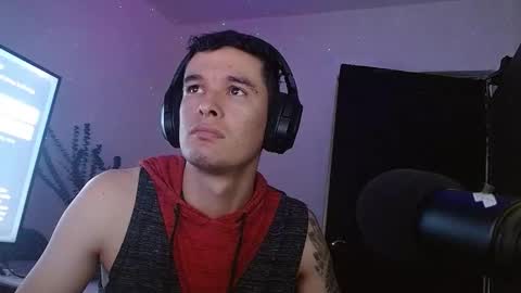 Snapshot of miaou_miaou chatting on January 3, 2025, 3:33 pm miaou_miaou online show from January 3, 2025, 3:33 pm