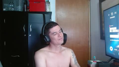 Snapshot of miaou_miaou chatting on March 2, 2025, 7:21 am miaou_miaou online show from March 2, 2025, 7:21 am