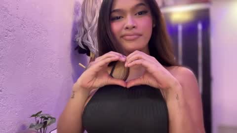 Snapshot of miapasita chatting on February 17, 2025, 12:54 am Mia online show from February 17, 2025, 12:54 am