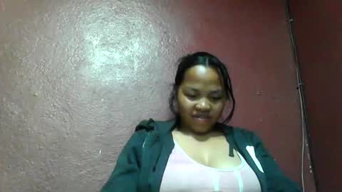 miarii online show from September 13, 2025, 4:40 pm