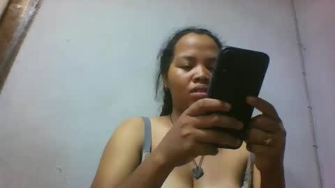 miarii online show from May 10, 2026, 3:39 pm