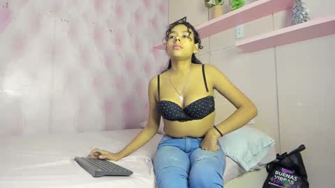 Snapshot of miarivers_ chatting on November 28, 2025, 11:46 am MIA online show from November 28, 2025, 11:46 am