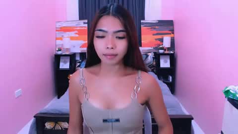 Pau and jence online show from April 28, 2026, 2:27 am