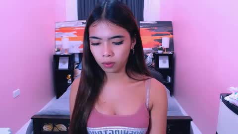 Pau and jence online show from May 5, 2026, 1:46 am