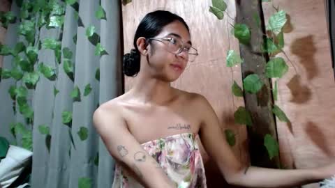 Mia online show from February 10, 2026, 6:28 am