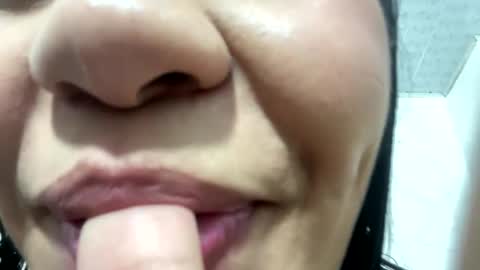 Ma Whithe online show from October 14, 2025, 12:33 am