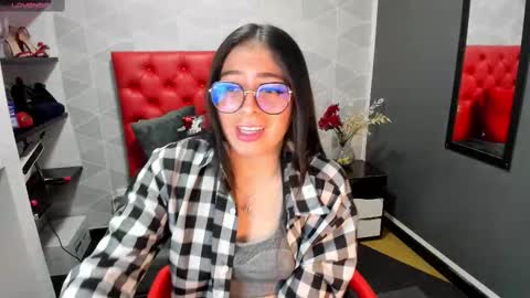 Snapshot of miawils_ chatting on February 11, 2025, 1:41 am M I A W I L S online show from February 11, 2025, 1:41 am