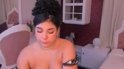 Snapshot of miawoderfull chatting on March 10, 2025, 3:23 am Mia online show from March 10, 2025, 3:23 am