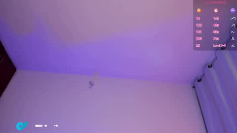Snapshot of mich_bittersweet chatting on May 14, 2026, 12:17 am online show from May 14, 2026, 12:17 am