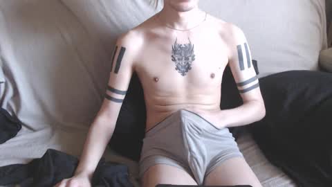 Snapshot of michael_danymans chatting on March 15, 2026, 12:11 pm Michael online show from March 15, 2026, 12:11 pm