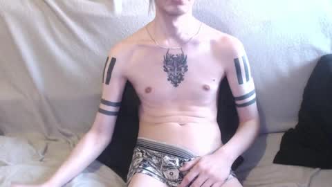 Snapshot of michael_danymans chatting on April 5, 2026, 3:42 pm Michael online show from April 5, 2026, 3:42 pm