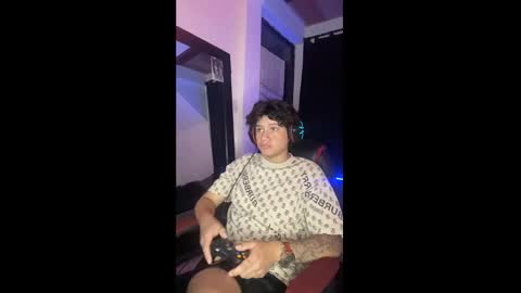 michael independent model  online show from December 2, 2024, 10:34 pm