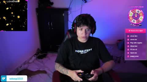 michael independent model  online show from February 10, 2025, 11:23 pm