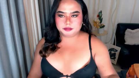 michaelagoddess online show from March 25, 2026, 7:09 pm