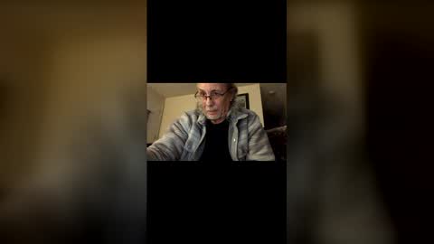 Snapshot of michaelbearrr chatting on April 14, 2026, 3:45 am Tasty7 online show from April 14, 2026, 3:45 am