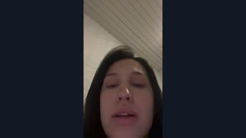 Snapshot of michaeleanidi chatting on June 10, 2026, 5:34 pm Milana online show from June 10, 2026, 5:34 pm