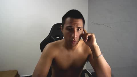 Snapshot of michaelhotbbc chatting on October 2, 2025, 3:46 am Michael online show from October 2, 2025, 3:46 am